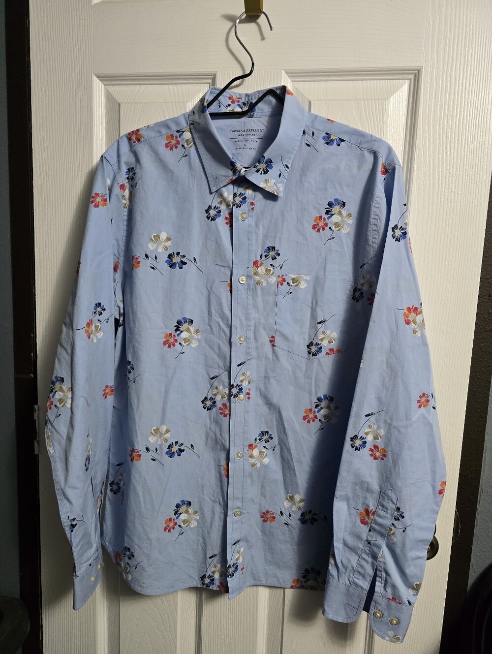 Banana Republic Light Blue Floral Button-Down Shirt